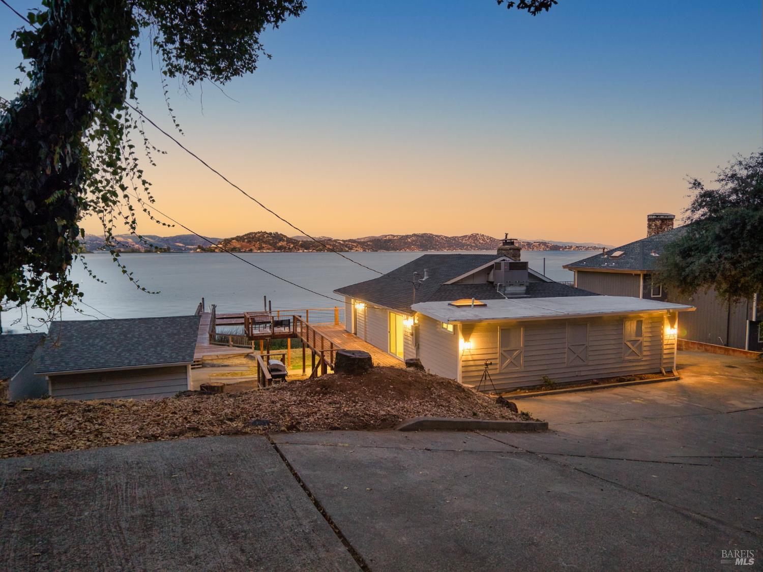 2570 Eastlake Drive Kelseyville CA 95451
