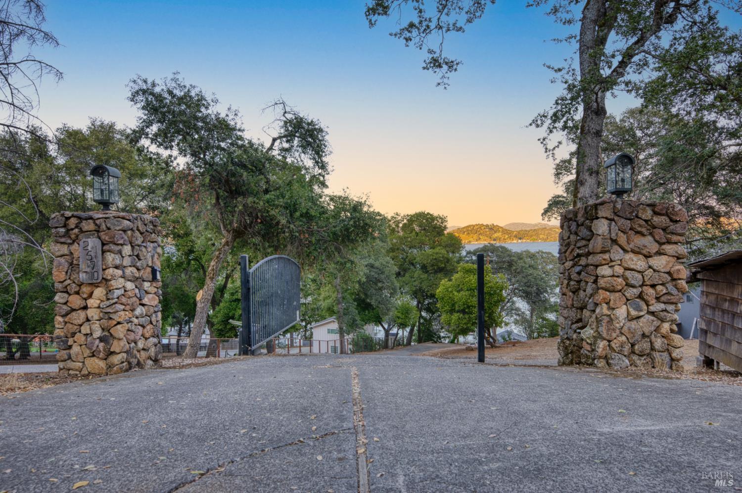 2570 Eastlake Drive Kelseyville CA 95451