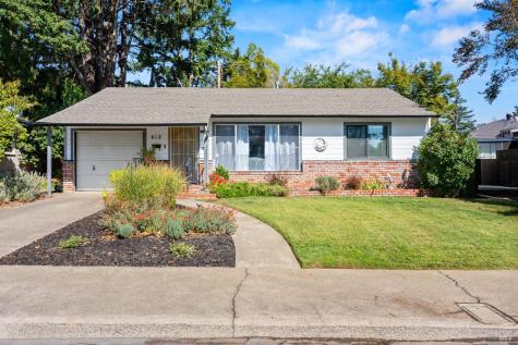 412 Mendocino Drive Ukiah CA 95482
