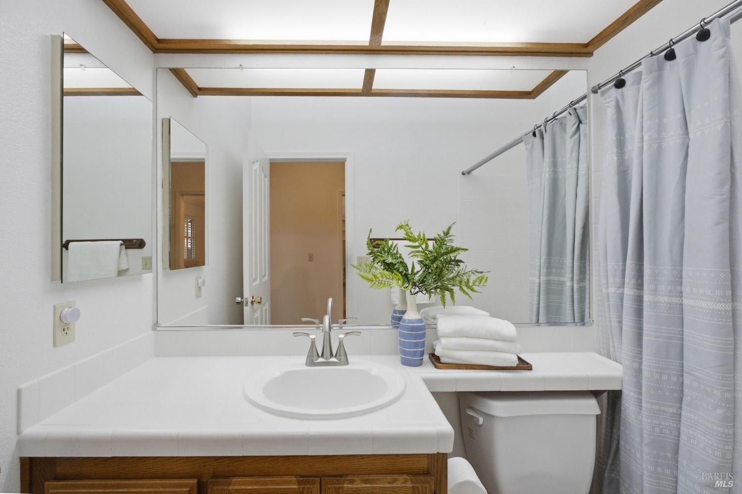 802 Monaghan Circle Vacaville CA 95688