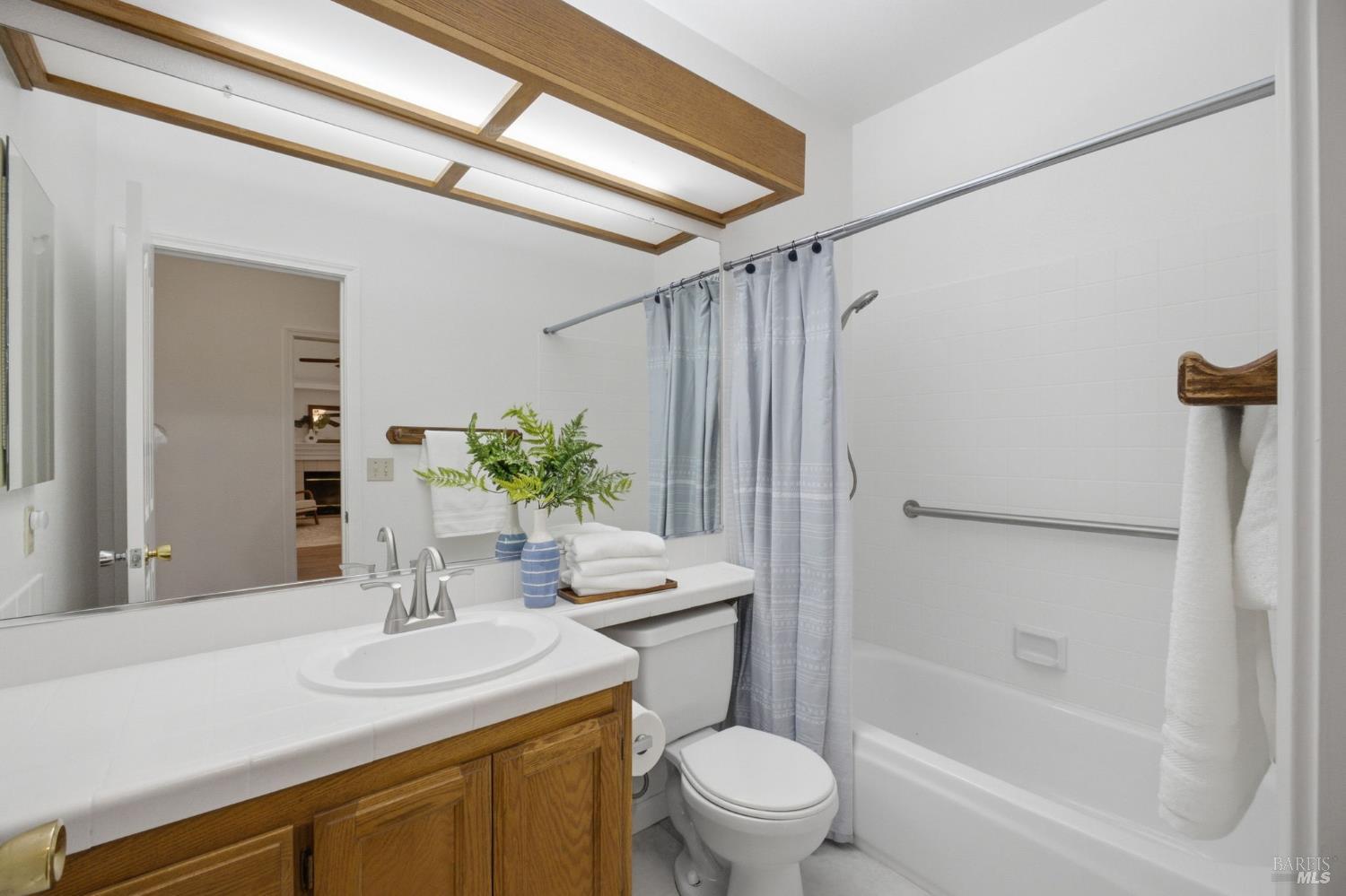 802 Monaghan Circle Vacaville CA 95688
