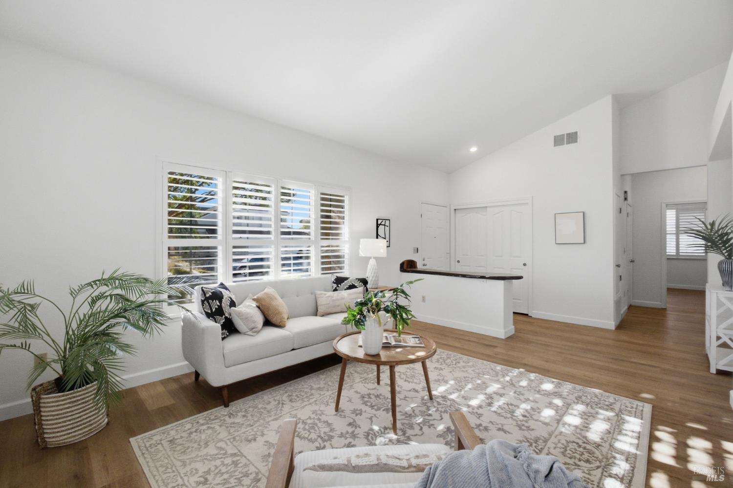 802 Monaghan Circle Vacaville CA 95688