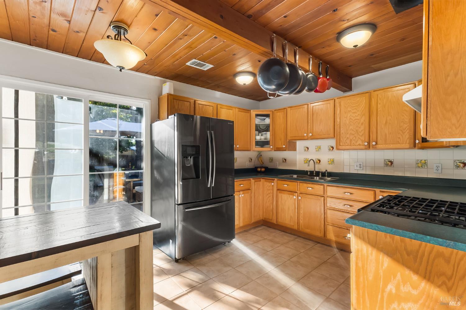 613 N Adams Street Dixon CA 95620