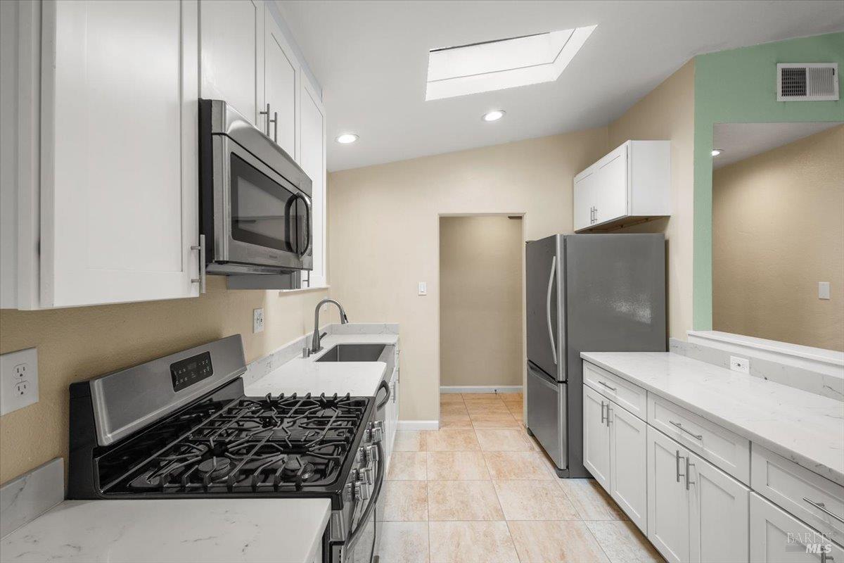 232 Twin Oaks Way Healdsburg CA 95448