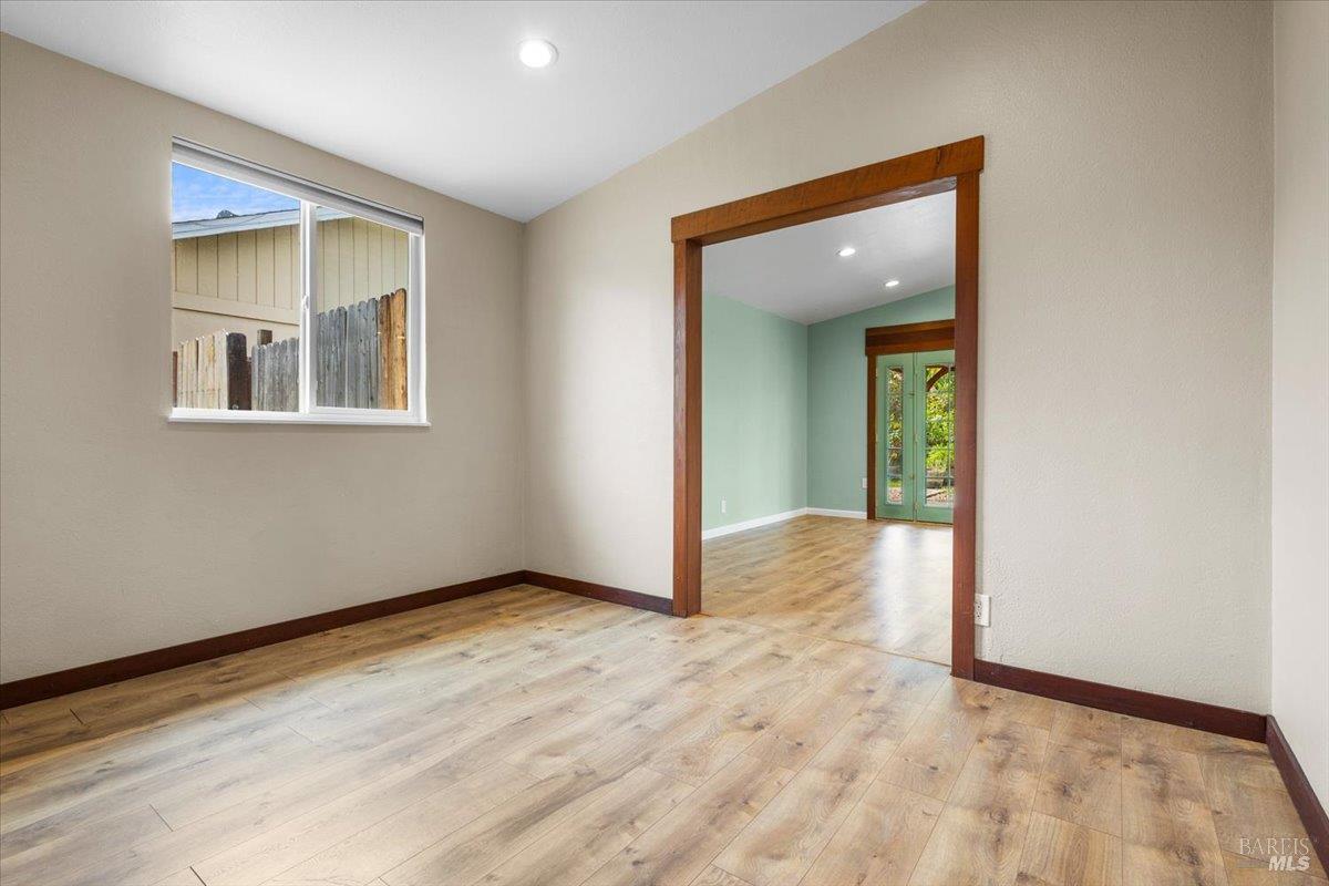 232 Twin Oaks Way Healdsburg CA 95448