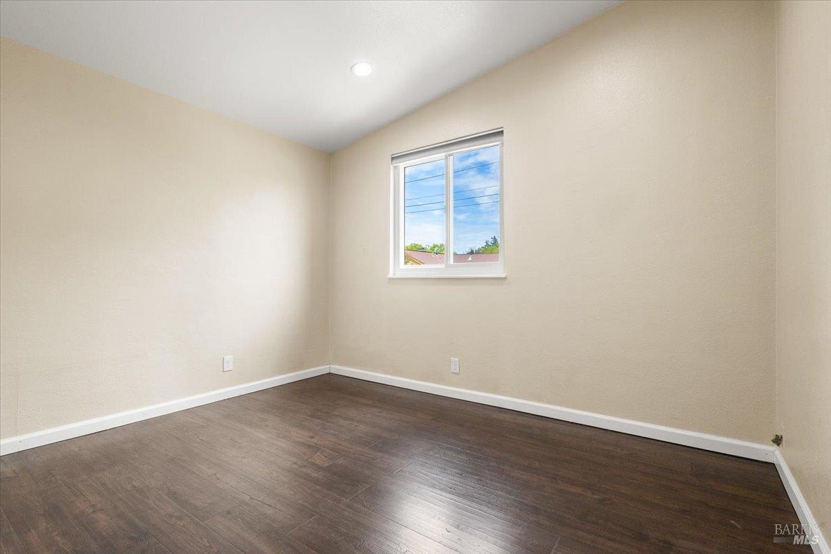 232 Twin Oaks Way Healdsburg CA 95448