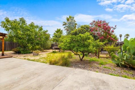 232 Twin Oaks Way Healdsburg CA 95448