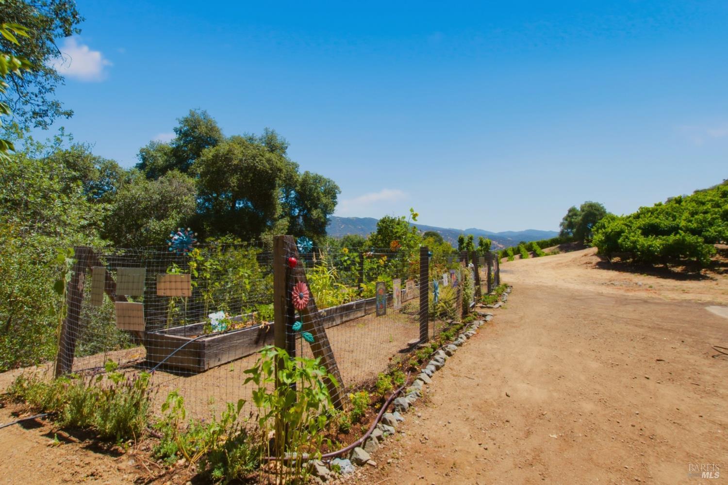 5301 Lake Ridge Drive Ukiah CA 95482