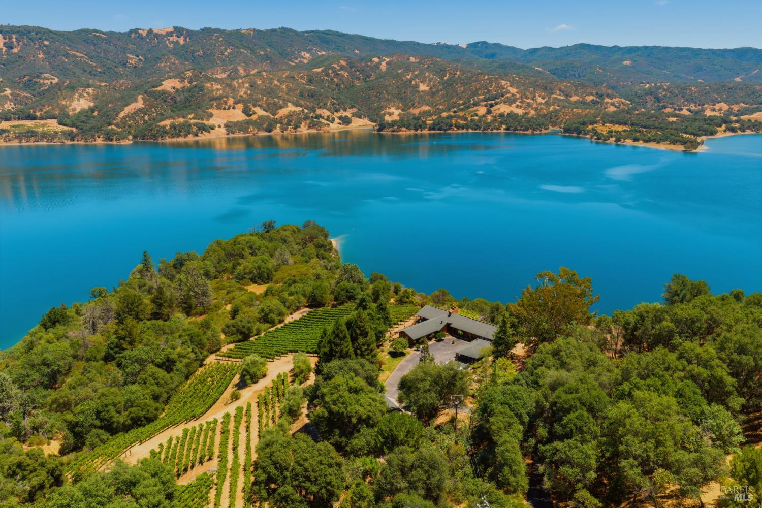 5301 Lake Ridge Drive Ukiah CA 95482