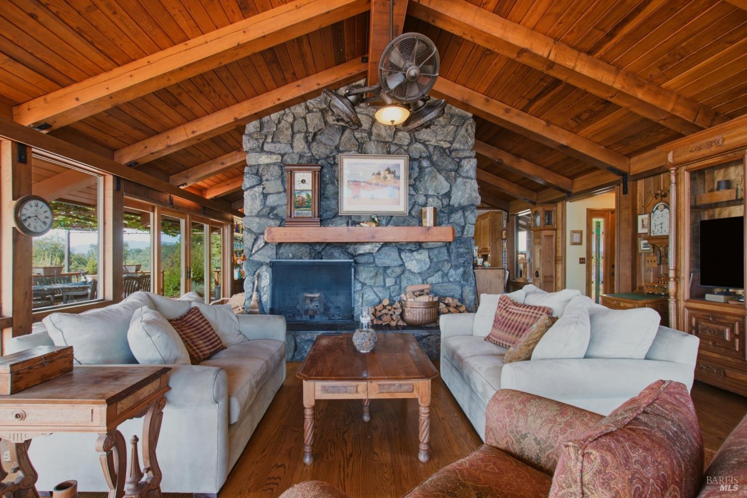 5301 Lake Ridge Drive Ukiah CA 95482