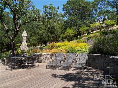 1150 Castle Oaks Drive Napa CA 94558