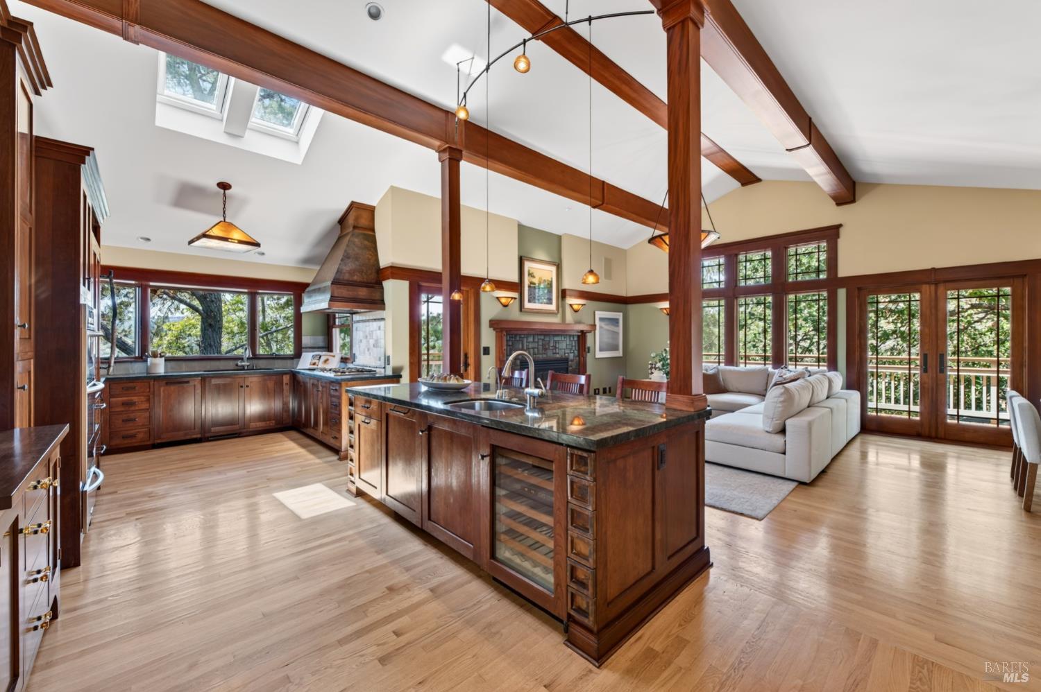 39 Tomahawk Drive San Anselmo CA 94960