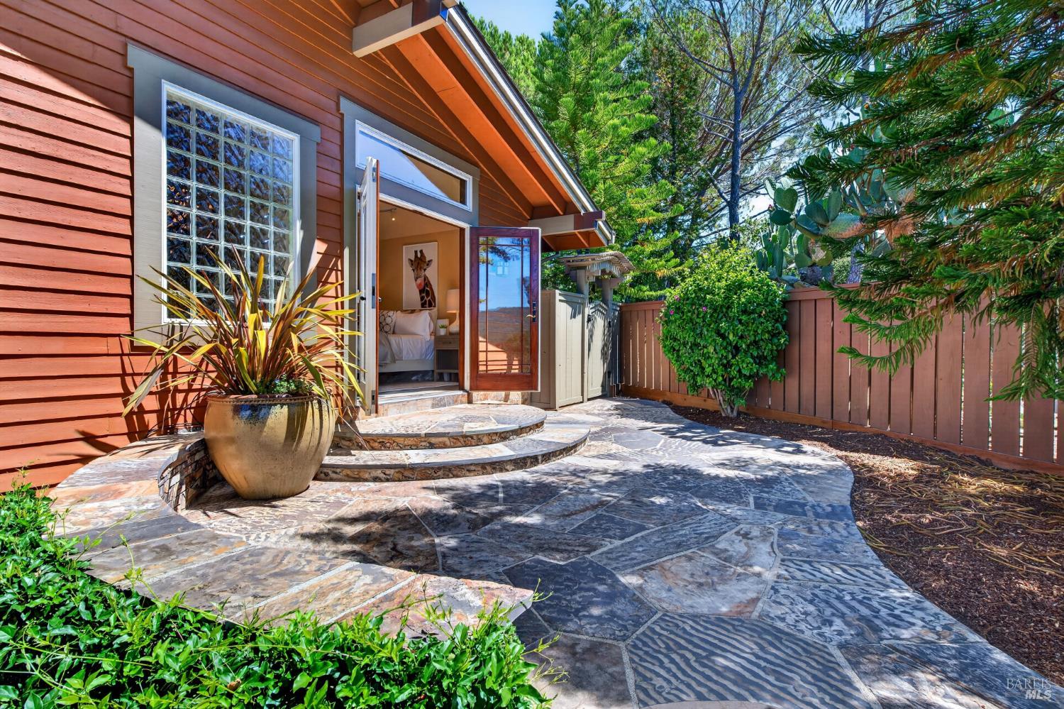 39 Tomahawk Drive San Anselmo CA 94960