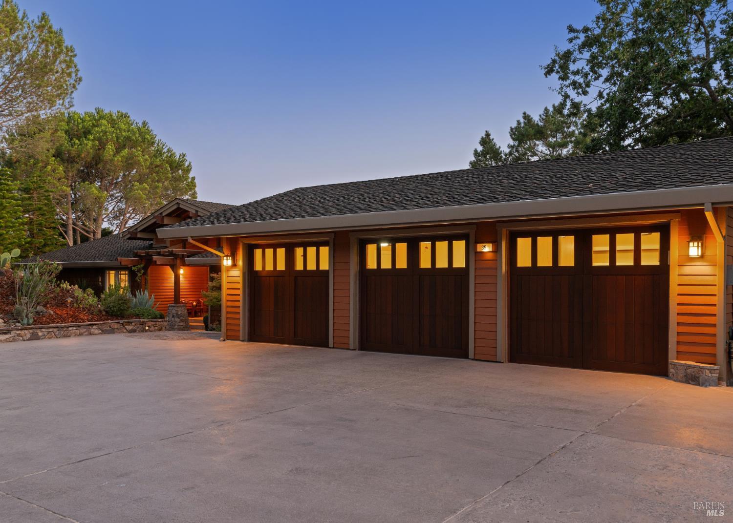 39 Tomahawk Drive San Anselmo CA 94960