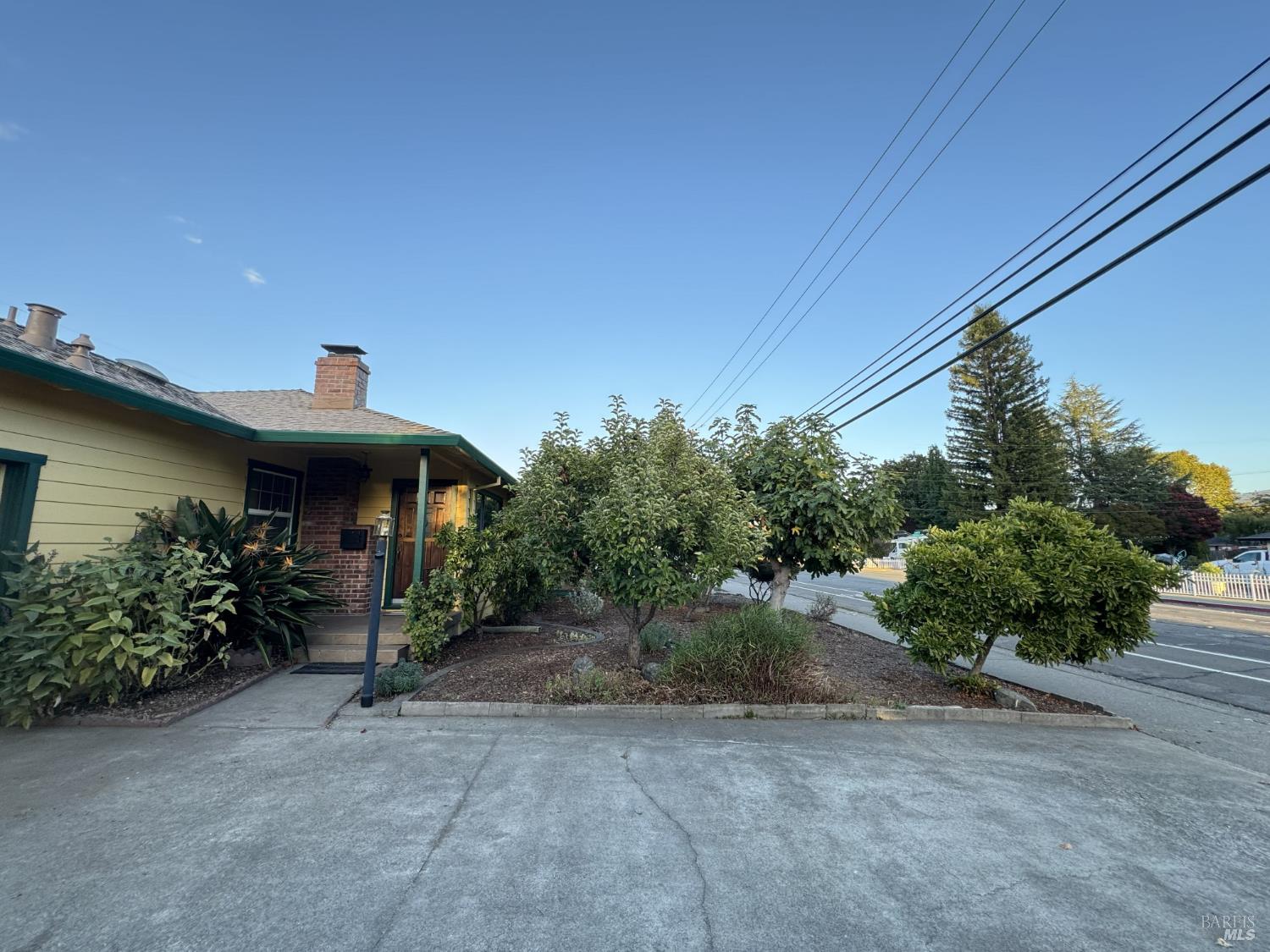 3375 Sonoma Avenue Santa Rosa CA 95405