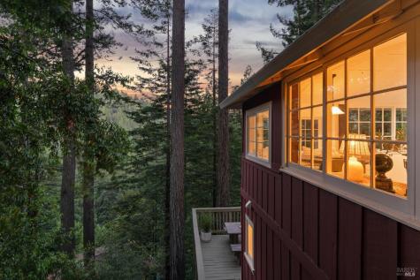 17385 Summit Avenue Guerneville CA 95446