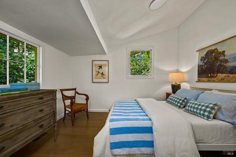 17385 Summit Avenue Guerneville CA 95446