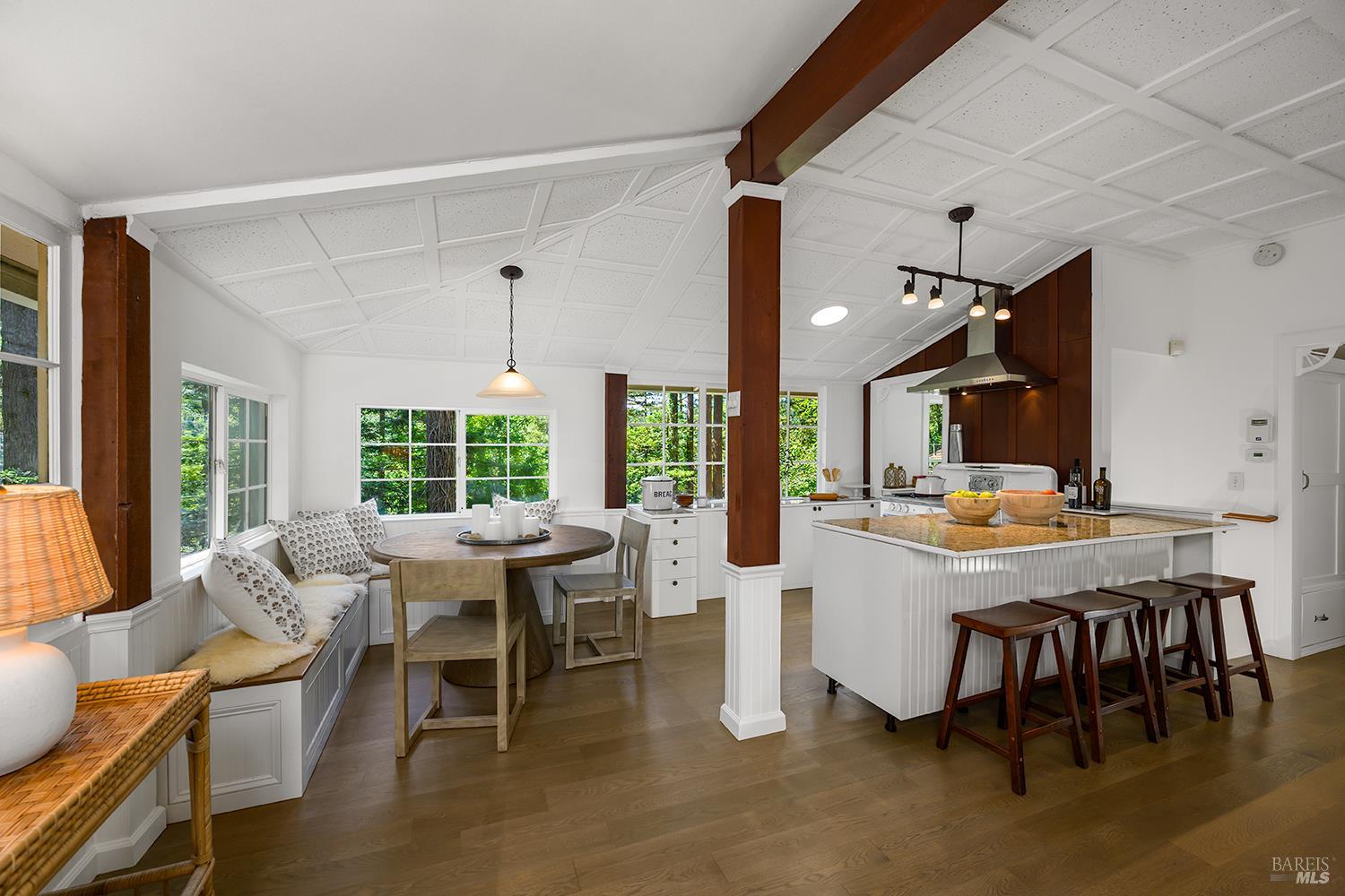17385 Summit Avenue Guerneville CA 95446