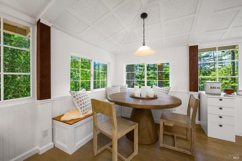 17385 Summit Avenue Guerneville CA 95446