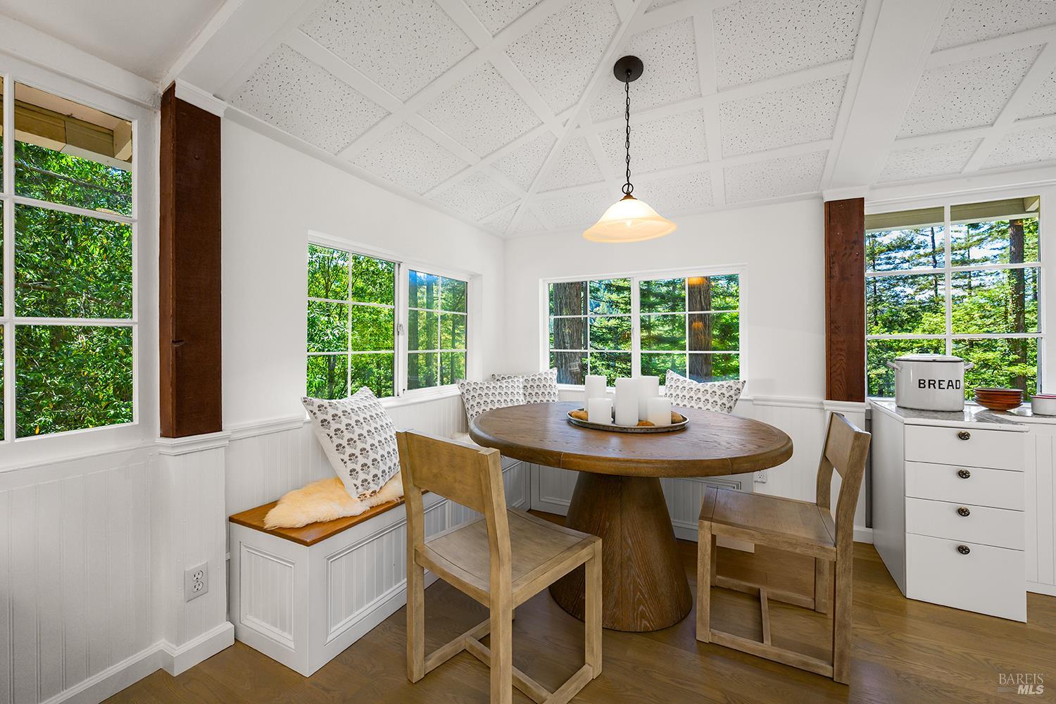 17385 Summit Avenue Guerneville CA 95446