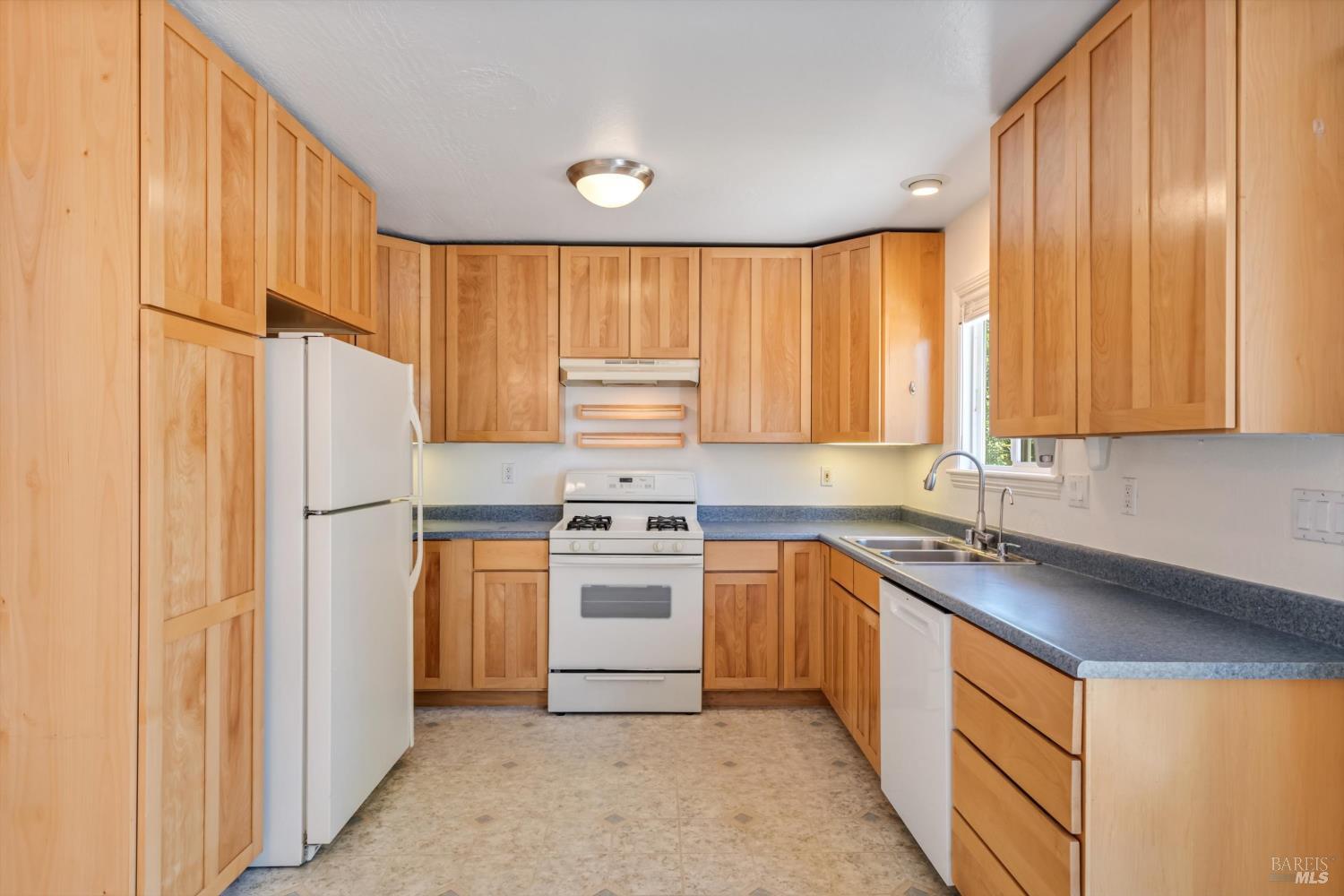 603 Rosina Court Petaluma CA 94954