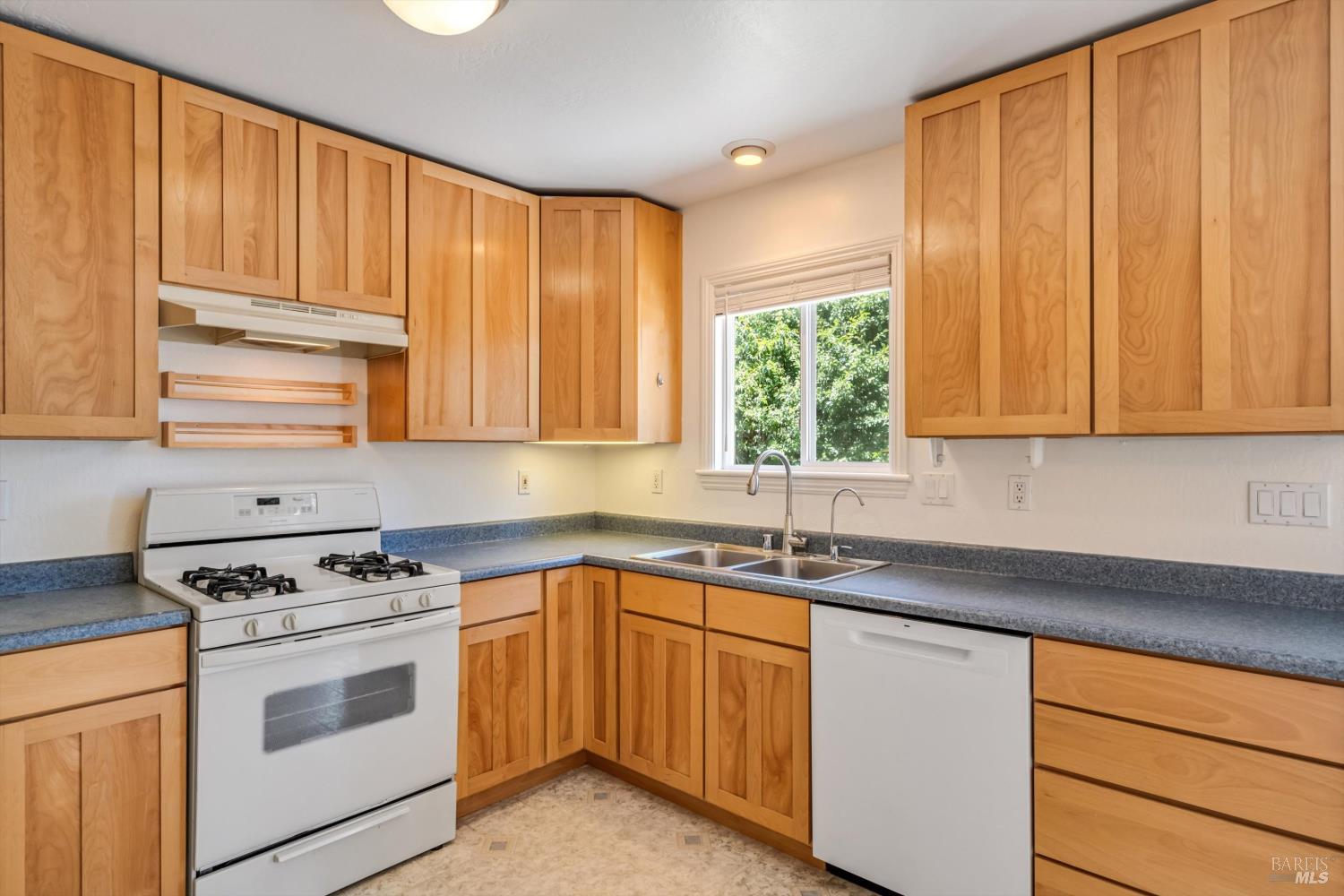 603 Rosina Court Petaluma CA 94954