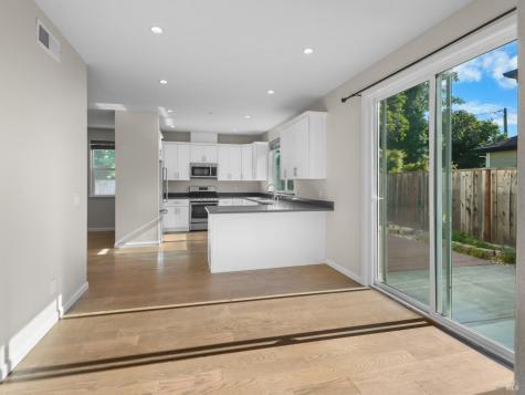 1444 Longship Lane Santa Rosa CA 95401