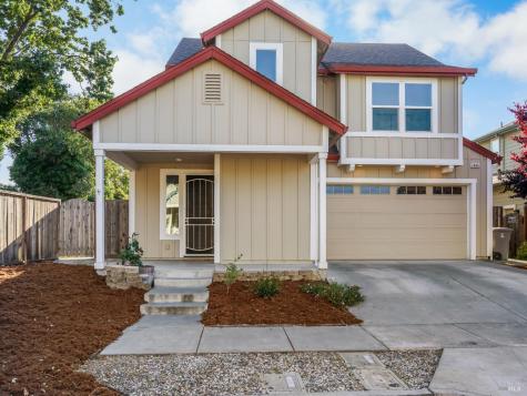 1444 Longship Lane Santa Rosa CA 95401