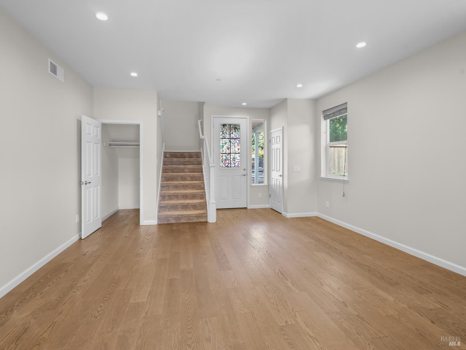 1444 Longship Lane Santa Rosa CA 95401