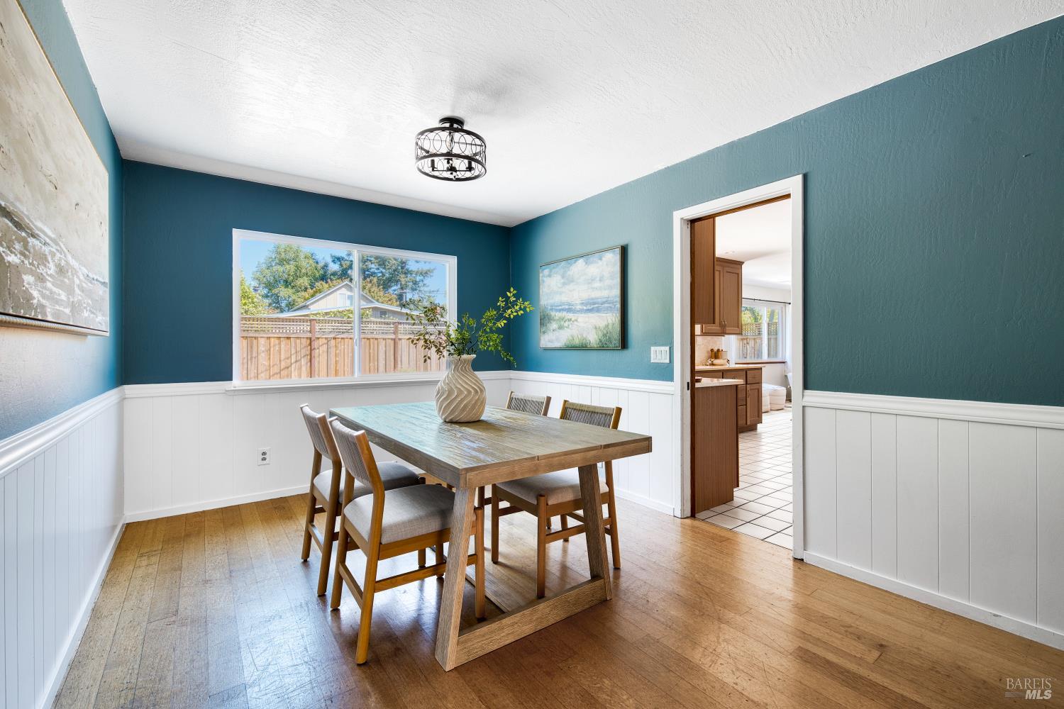 1634 Center Road Novato CA 94947