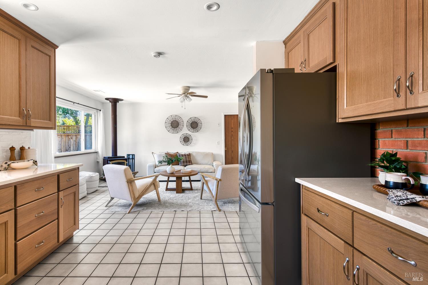 1634 Center Road Novato CA 94947