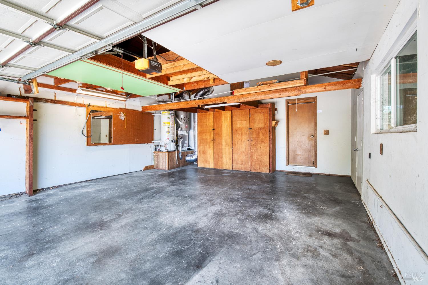 1634 Center Road Novato CA 94947