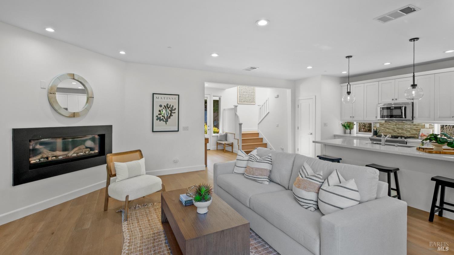 106 Waterford Terrace San Rafael CA 94903