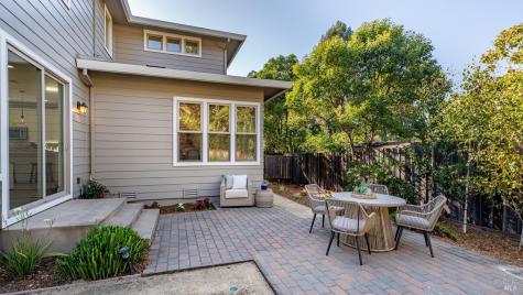 106 Waterford Terrace San Rafael CA 94903