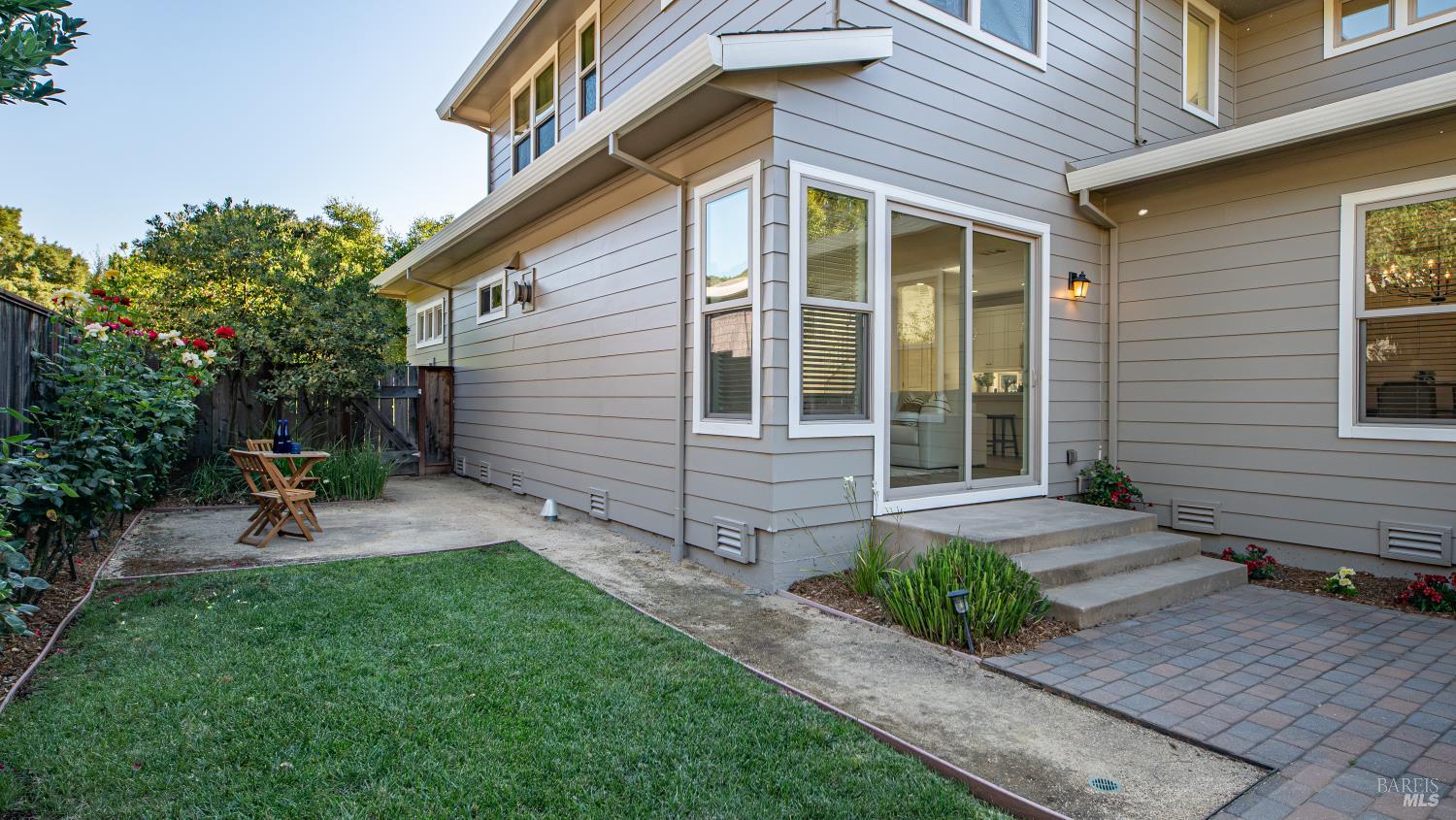 106 Waterford Terrace San Rafael CA 94903
