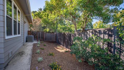 106 Waterford Terrace San Rafael CA 94903