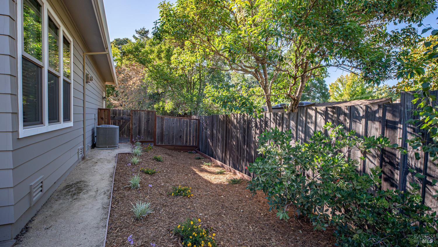 106 Waterford Terrace San Rafael CA 94903