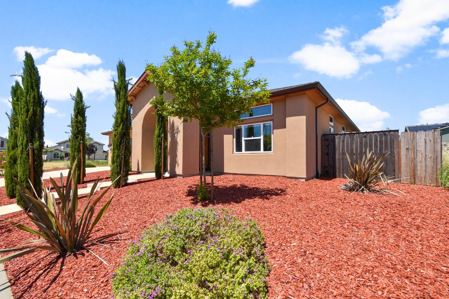 2705 Liberty Drive Woodland CA 95776