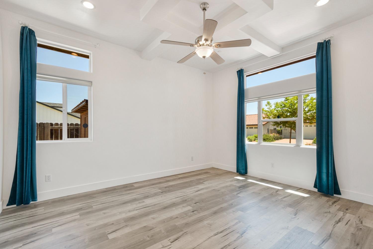 2705 Liberty Drive Woodland CA 95776