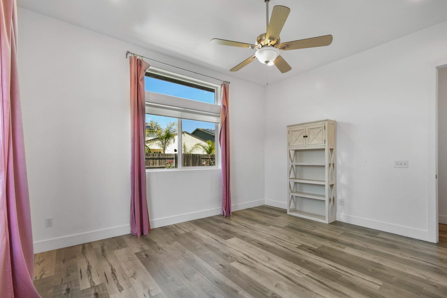 2705 Liberty Drive Woodland CA 95776