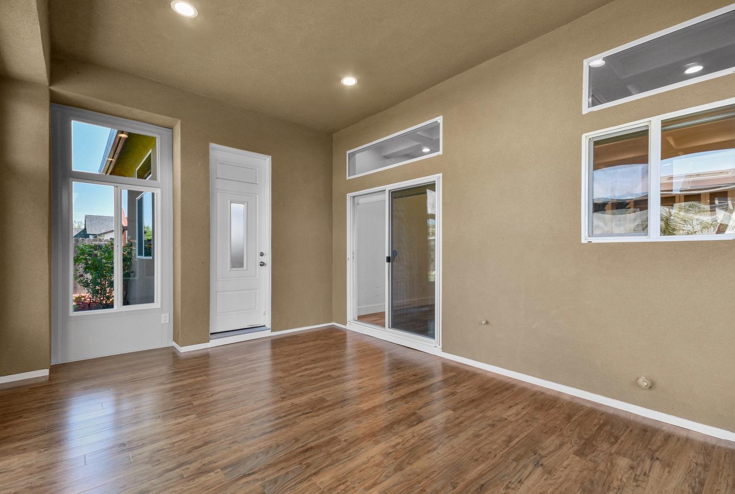 2705 Liberty Drive Woodland CA 95776