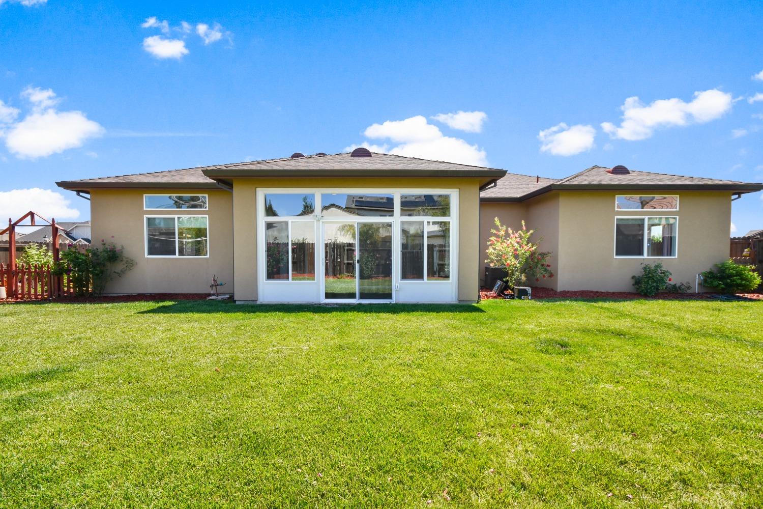2705 Liberty Drive Woodland CA 95776