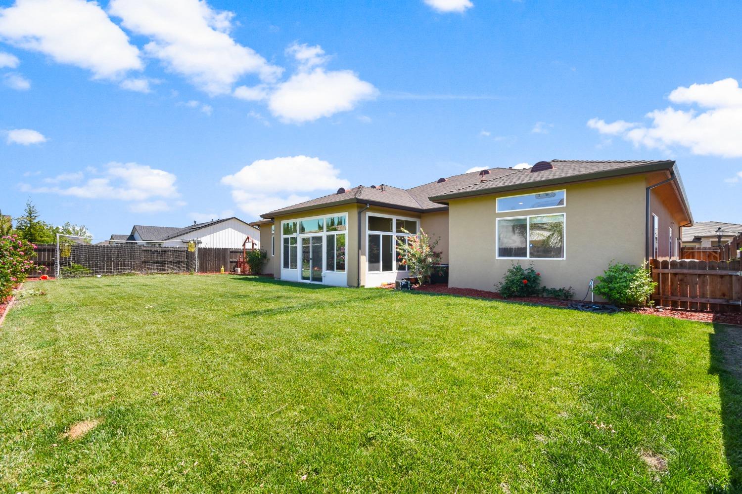 2705 Liberty Drive Woodland CA 95776