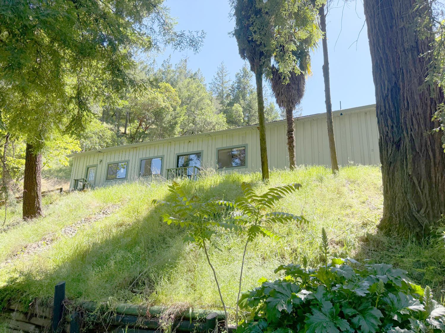 32757 Highway 128 Highway Cloverdale CA 95425