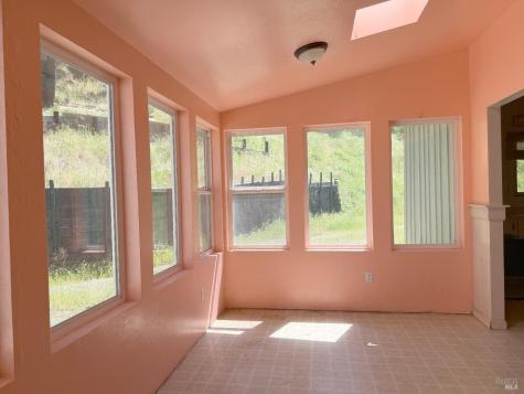 32757 Highway 128 Highway Cloverdale CA 95425