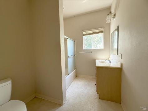 32757 Highway 128 Highway Cloverdale CA 95425