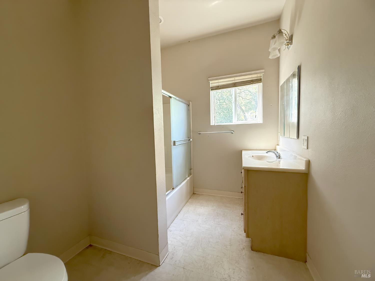 32757 Highway 128 Highway Cloverdale CA 95425