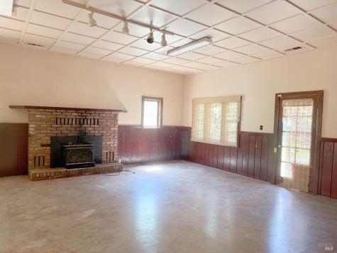 32757 Highway 128 Highway Cloverdale CA 95425