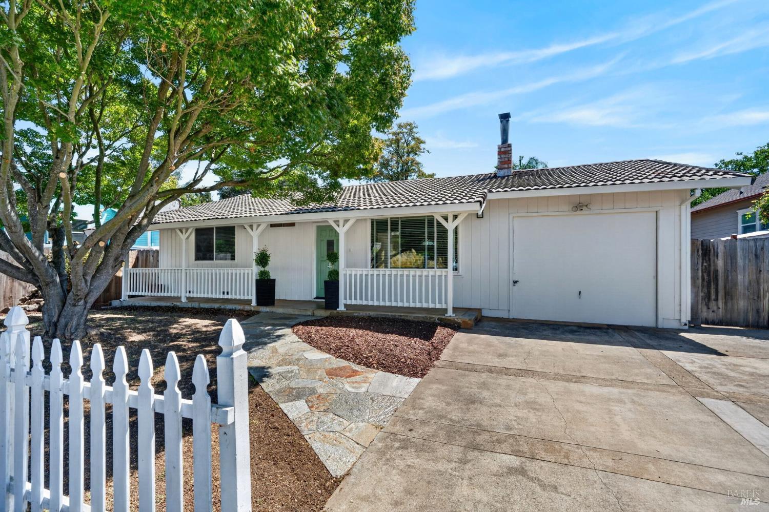 225 Spring Street Napa CA 94559