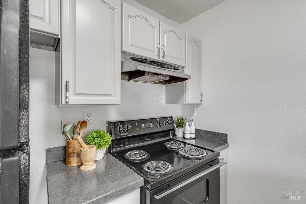 17 Parrott Street Vallejo CA 94590